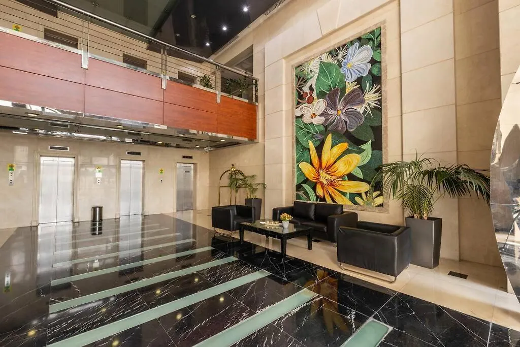 Supurb 2 Bed Room Apt Sea Front Abu Dhabi